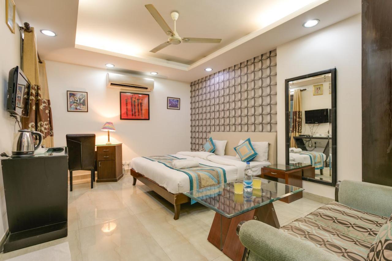 Hermitage By The Cosy Hotels Near Lotus Temple Yeni Delhi Dış mekan fotoğraf