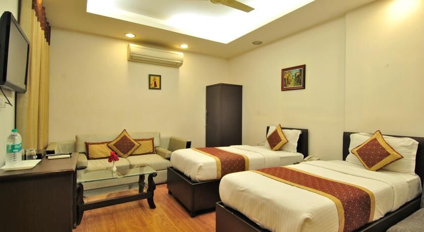 Hermitage By The Cosy Hotels Near Lotus Temple Yeni Delhi Dış mekan fotoğraf